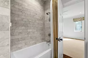 2702 Hillview Green Ln, Austin, TX 78703 - Photo 32