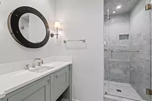 2702 Hillview Green Ln, Austin, TX 78703 - Photo 36