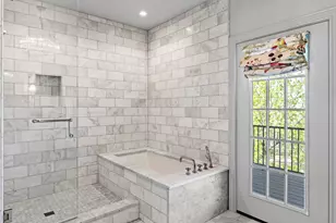 2702 Hillview Green Ln, Austin, TX 78703 - Photo 28