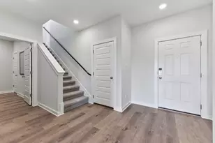 264 Escape Wy, Jarrell, TX 76537 - Photo 20