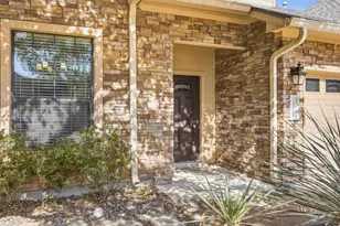 14021 Ashton Woods Cir, Austin, TX 78727 - Photo 2