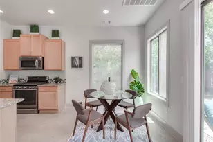 900 Banister Ln, Austin, TX 78704 - Photo 10