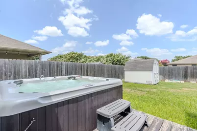 327 Comal Run, Hutto, TX 78634 - Photo 26