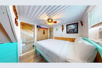 131 W White Avenue #D, Port Aransas, TX 78373 - Photo 6