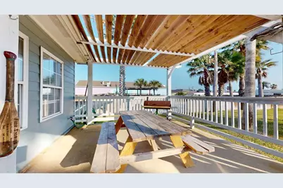 131 W White Avenue #D, Port Aransas, TX 78373 - Photo 24