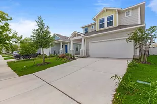 242 Barley Ln, Elgin, TX 78621 - Photo 2