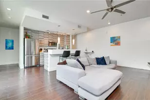 604 N Bluff Dr, Austin, TX 78745 - Photo 2