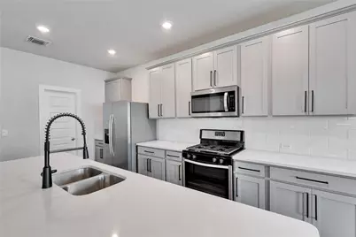 7408 Acela Trail #217, Austin, TX 78744 - Photo 10