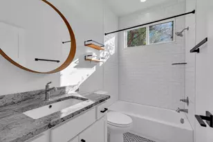 516 Ronay Dr S, Spicewood, TX 78669 - Photo 16