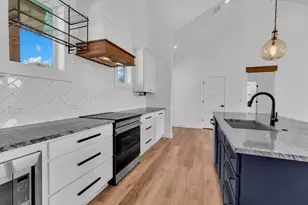 516 Ronay Dr S, Spicewood, TX 78669 - Photo 6