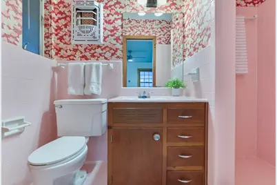 5723 Highland Hills Drive, Austin, TX 78731 - Photo 20