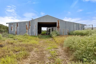 18000 Fm 112, Thrall, TX 76578 - Photo 20