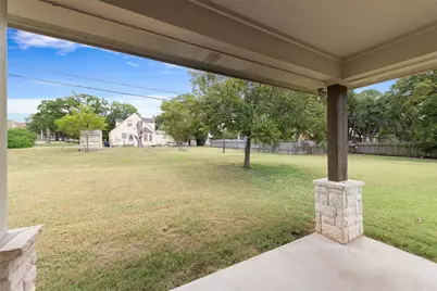 1215 Sherrard Street #B, Burnet, TX 78611 - Photo 18
