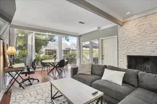 156 World of Tennis Sq, Lakeway, TX 78738 - Photo 4