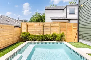 2503 E 18th St, Austin, TX 78702 - Photo 4