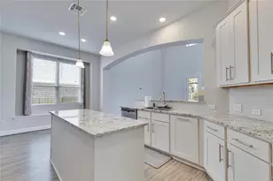 124 Leadtree Loop, Buda, TX 78610 - Photo 6