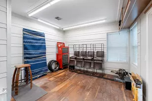 604 W Live Oak St, Austin, TX 78704 - Photo 6