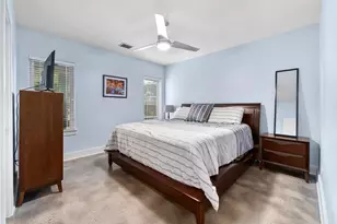 604 W Live Oak St, Austin, TX 78704 - Photo 4