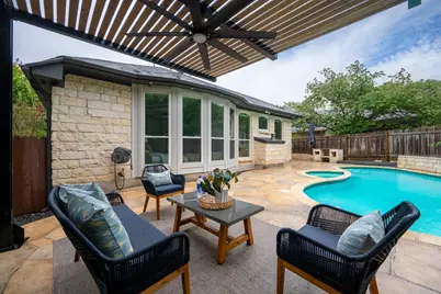 10033 Scull Creek Drive, Austin, TX 78730 - Photo 32