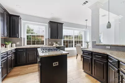 10033 Scull Creek Drive, Austin, TX 78730 - Photo 12