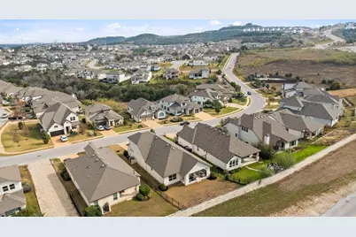 216 Gulfton Street, Lakeway, TX 78738 - Photo 36