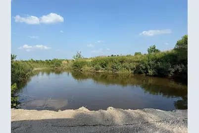 1701 County Road 417, Taylor, TX 76574 - Photo 24