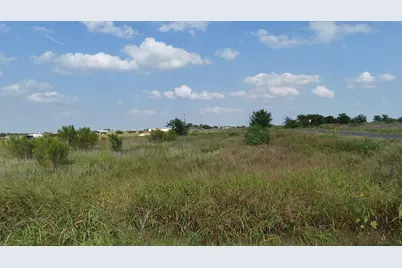 1701 County Road 417, Taylor, TX 76574 - Photo 4