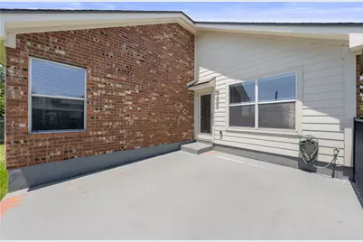 1689 Hidden Springs Path, Round Rock, TX 78665 - Photo 20