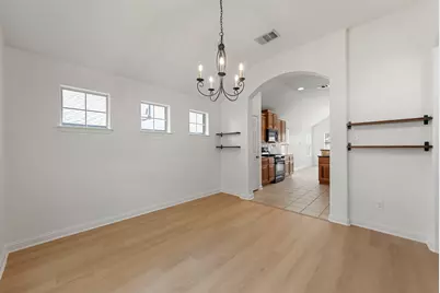 1689 Hidden Springs Path, Round Rock, TX 78665 - Photo 6