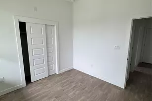 710 Bland St, Taylor, TX 76574 - Photo 6