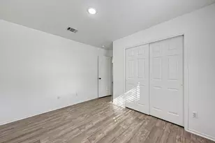 13124 Winecup Mallow Trl, Elgin, TX 78621 - Photo 20