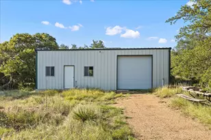 1651 Old Red Ranch Rd, Dripping Springs, TX 78620 - Photo 26