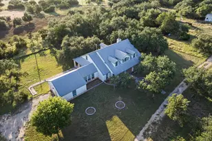 1651 Old Red Ranch Rd, Dripping Springs, TX 78620 - Photo 2