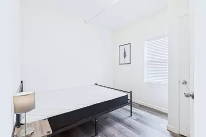 911 W 22nd Street #306, Austin, TX 78705 - Photo 8