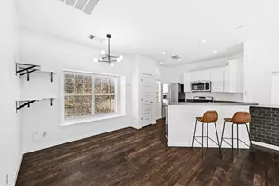 2821 Saville Loop, Austin, TX 78741 - Photo 16