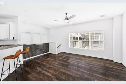 2821 Saville Loop #21C, Austin, TX 78741 - Photo 2