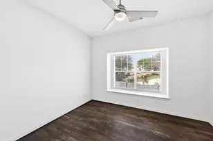 2821 Saville Loop, Austin, TX 78741 - Photo 6