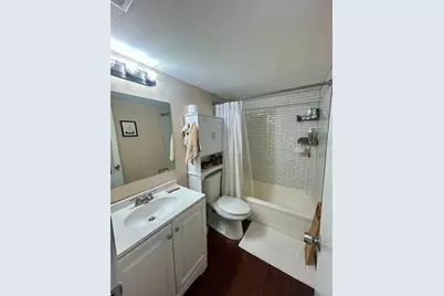 2207 Leon St Street #209, Austin, TX 78705 - Photo 8