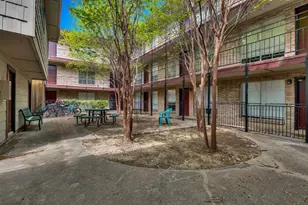 2207 Leon St St, Austin, TX 78705 - Photo 2