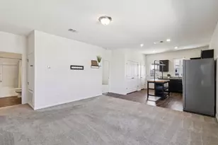 19420 Cloudy Bay Dr, Pflugerville, TX 78660 - Photo 10