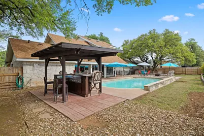 110 Riverwood Drive, Georgetown, TX 78628 - Photo 38