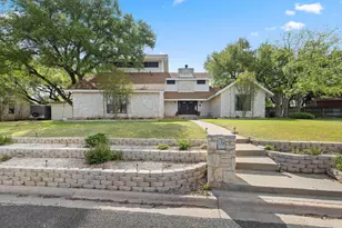 110 Riverwood Dr, Georgetown, TX 78628 - Photo 2