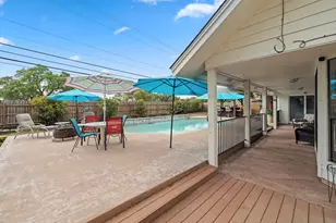 110 Riverwood Dr, Georgetown, TX 78628 - Photo 34