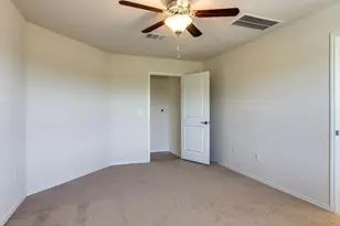 10604 Dimitrios Dr, Austin, TX 78747 - Photo 6