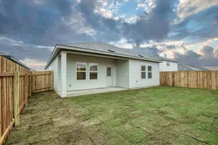 212 Wilson Spgs Ln, Taylor, TX 76574 - Photo 12