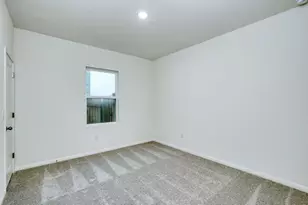 212 Wilson Spgs Ln, Taylor, TX 76574 - Photo 10