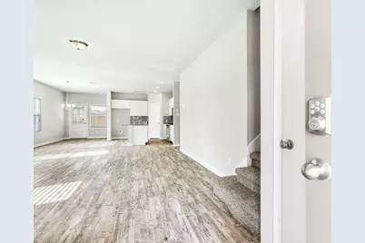 18434 Stevie Ray Drive, Round Rock, TX 78664 - Photo 4