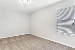 18434 Stevie Ray Dr, Round Rock, TX 78664 - Photo 20