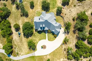 21301 Dill Cir, Spicewood, TX 78669 - Photo 4