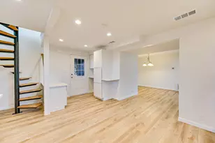 122 Forest Lake Dr, Del Valle, TX 78617 - Photo 10